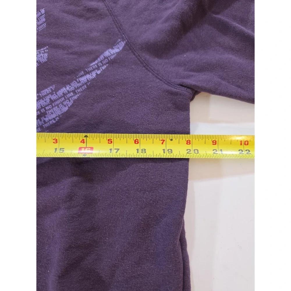 Nike Rally Crewneck Sweatshirt Womens Small Purple No Finish Line Swoosh Logo